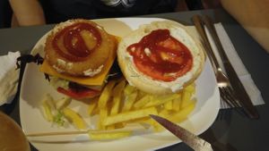 la ";guarra"; at Vegan Rock in Rivas-vaciamadrid