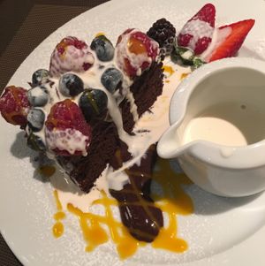 MARVELOUS VEGAN CAKE at Chiccas in Praia Da Luz