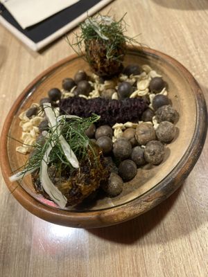   at Ali Pacha in La Paz