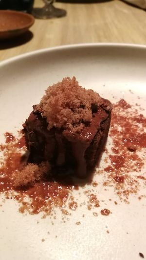 Brownie with frozen Chocolate particles at Ali Pacha in La Paz