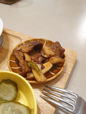 fried soya and mushrooms at DalYang - Sweet Kitten 달냥 in Seoul