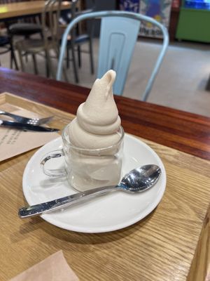 Soy soft serve   at DalYang - Sweet Kitten 달냥 in Seoul