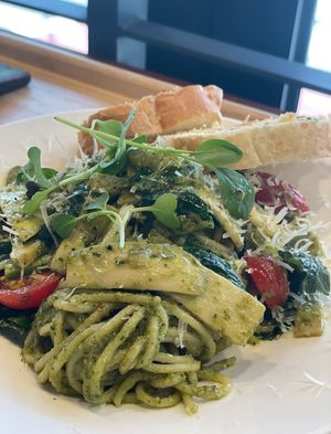Pesto pasta  at DalYang - Sweet Kitten 달냥 in Seoul