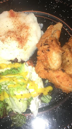 KFC at ELK Bistro Deli & Bakery in Mexico City