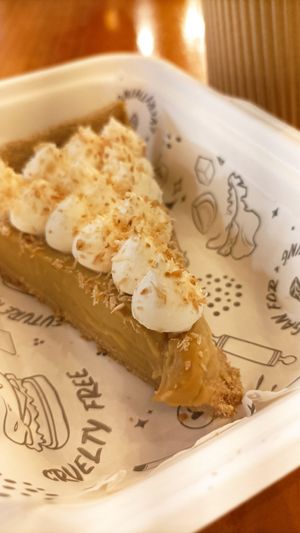 Pie de maracuyá at The Plant Based Factory in Miraflores