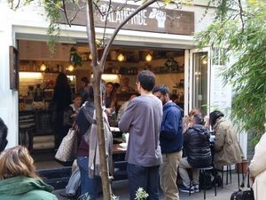 busy at lunch at SaladPride in London