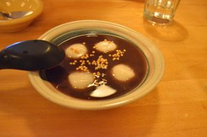 Oshiruko warm bowl of sweetened azuki beans and mochi rice cakes at Cha-Ya in San Francisco