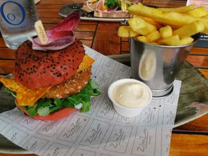 Crispy Avocado Burger at Zilte Zoen in Schoorl