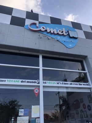 Comet at Comet 984 in Playa Del Carmen