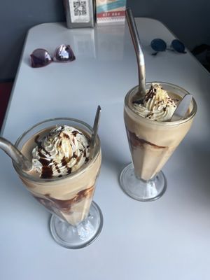 Milkshakes "Snickers" — the best ever! 😍  at Comet 984 in Playa Del Carmen