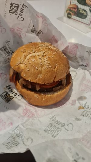 BBQ Burger at Comet 984 in Playa Del Carmen