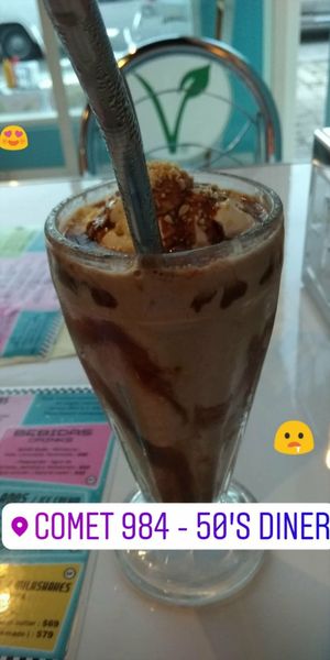 Malteada de chocolate at Comet 984 in Playa Del Carmen