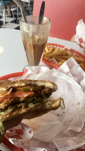 Burger at Comet 984 in Playa Del Carmen