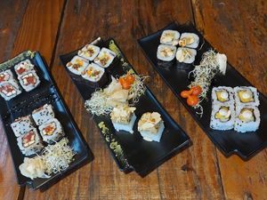Novidade do sushi vegano at Cravo e Canela in Alto Paraiso
