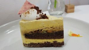 pumpkin cheesecake at Pomegranate Cafe in Los Angeles