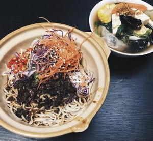 Dumpling noodles at Vege Pot 素砂煲 in Central Singapore
