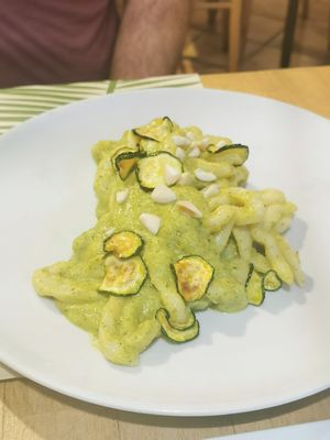 Medusa at Vitto Pitagorico in Naples