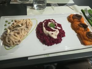 Aida (Van Gogh, Cammeo, Barocco) at Vitto Pitagorico in Naples