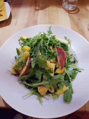 Fruit salad at Vitto Pitagorico in Naples