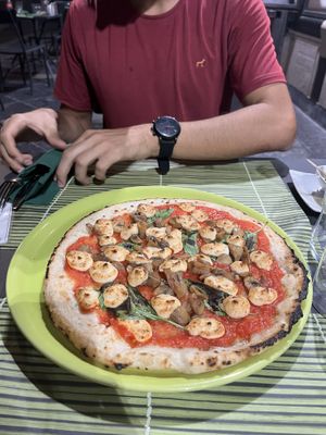 Vegana gluten free fungi  at Vitto Pitagorico in Naples