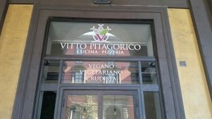 Vitto Pitagorico at Vitto Pitagorico in Naples