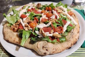 Pizza Dakar at Vitto Pitagorico in Naples