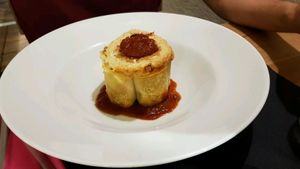 Pacchero avec poivrons, courgettes, tomates cerises, fromage de cajou et ragoût fumé at Vitto Pitagorico in Naples