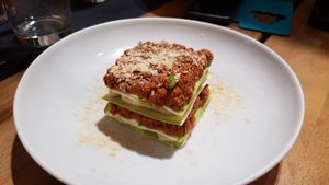 Raw lasagna at Vitto Pitagorico in Naples