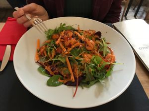 Sesame salad at Vitto Pitagorico in Naples