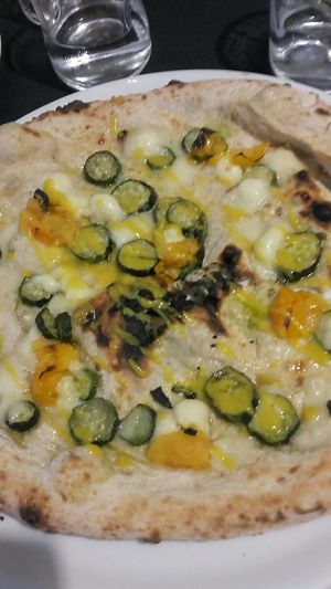 Pizza Serenella Vegan at Vitto Pitagorico in Naples