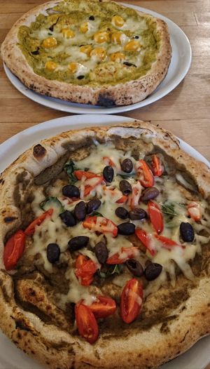 Pizza Melanzana Vegan at Vitto Pitagorico in Naples