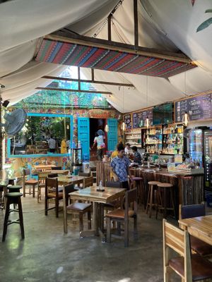 The bar  at Los Amigos in Flores