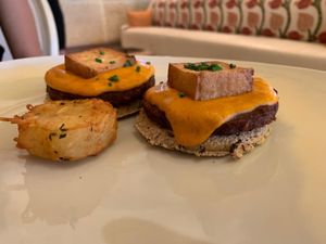 Super spicy "egg" Benedict on "bacon sausage" (all vegan) at Wynn Hotel - Tableau in Las Vegas