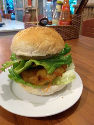 Vegan burger at Buddha Belly in Cat Ba