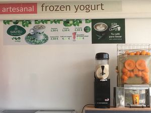 Preise at Petit Cafe Frozen Yogurt in Mallorca