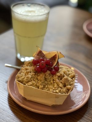 Apple pie at Ou Bien Encore in Geneva
