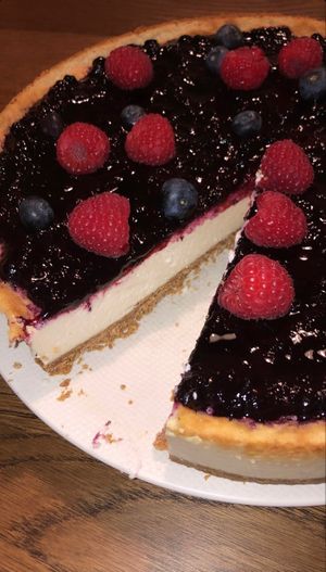 Le cheeecake en entier   at Ou Bien Encore in Geneva