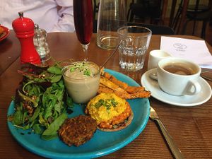 vegan brunch  late at Ou Bien Encore in Geneva