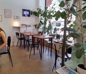 Interior at Ou Bien Encore in Geneva