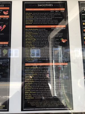 Menu   at Juice 'N Blendz in Babylon