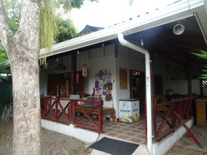 store front at Bio Mercado in Puerto Viejo De Talamanca