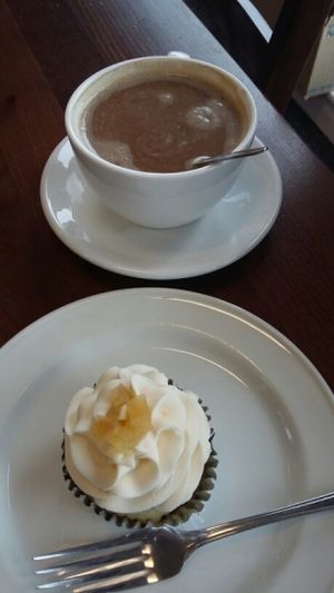 cake and coffee at The Dice Cup in Nottingham