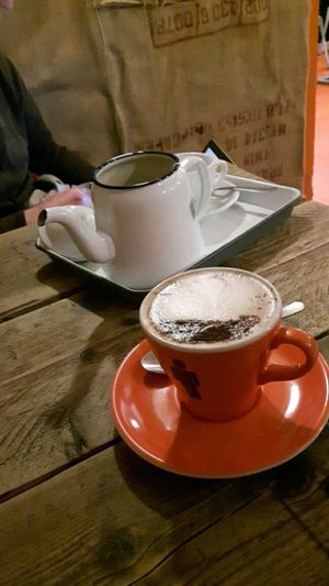 coffee and tea at The Caffeine Drip in Edinburgh