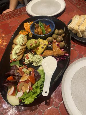 Mix of starters   at Estudio Vegetariano in Lagos