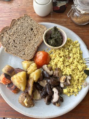 Vegan breakfastt  at Coconut Monkey in Koh Tao