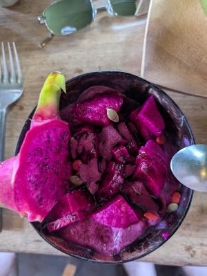 Vegan acai bowl (you need to order without granola if you want it vegan! The granola is with honey). at Coconut Monkey in Koh Tao
