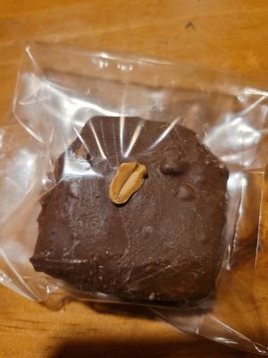 vegan snickers to go at The Vegan Temple by Prasada in Cusco