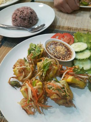 These were DELISH, stuffed fried tofu at Sai Than Boon in Phuket