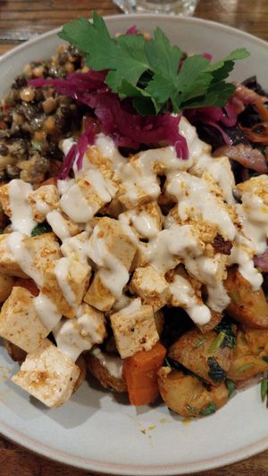 Spicy Tofu bowl at Positive Deli - Rue de Satory in Versailles