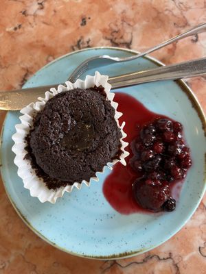 vegan chocolate cup cake  at Saudade in Sintra
